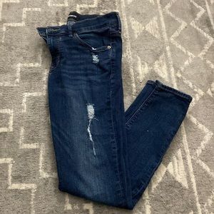 Express Mid-Rise Stretch Denim Legging / Size 6 Short